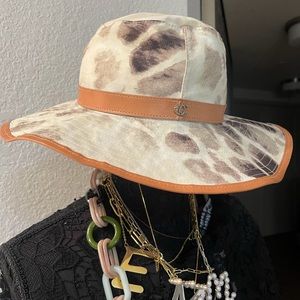 Women’s Just Cavaliers Animal Print Hat